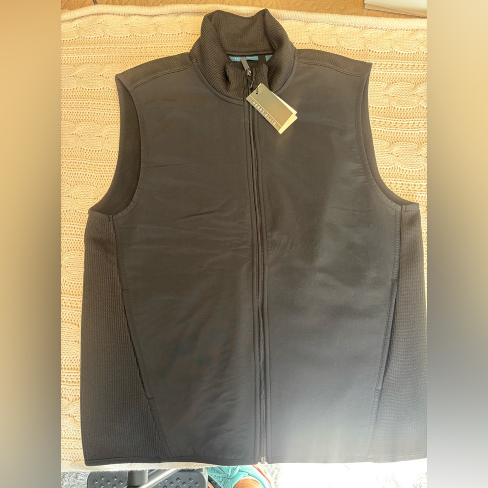 Perry Ellis NWT Black Zip-Up Mixed Media Vest lots of stretch from insets. Sz L